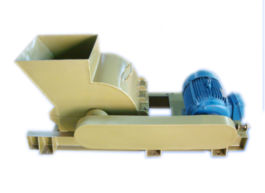 旋刀式破碎機(jī).jpg 旋刀式破碎機(jī).jpg